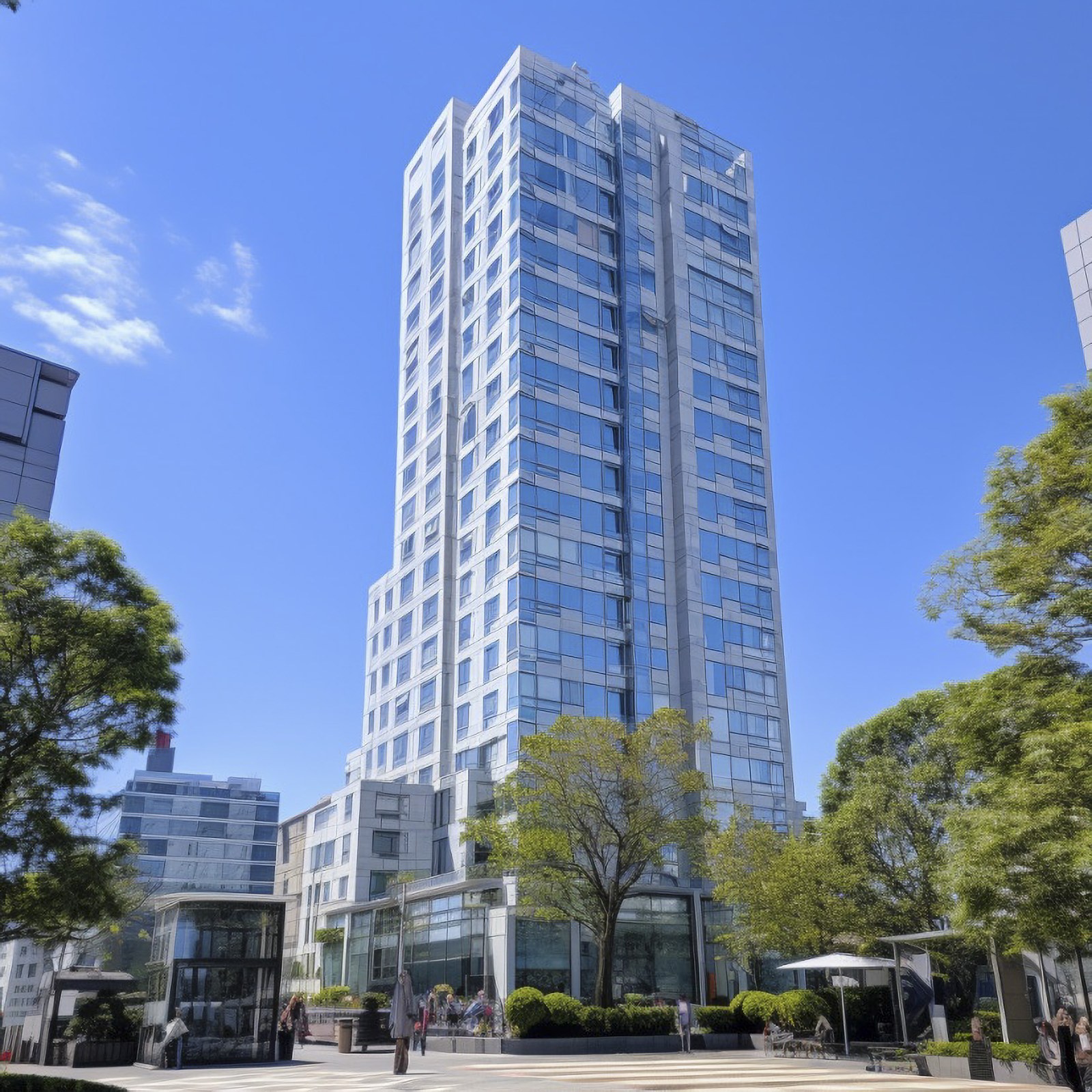 タワーマンション、建物、マンション、分譲マンション、高層マンション、高級住宅、町並みフリー素材、Buildings, condominiums, condominiums, high-rise condominiums,tower apartment, luxury homes, townscape free materials,